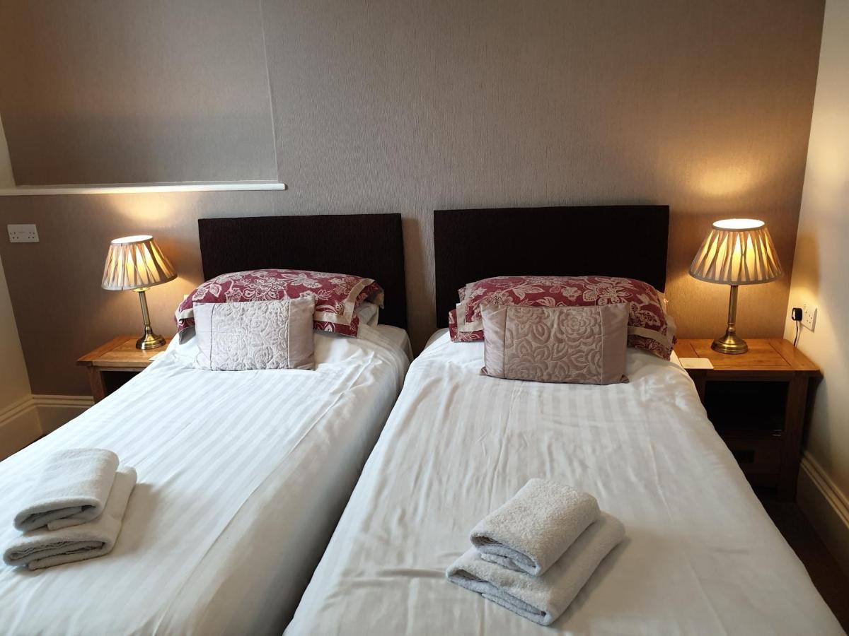 The Brandize Guest House Torquay Room photo